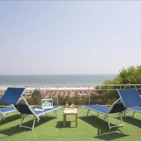 Hotel Nizza - Seaview Beachfront Park Hotel Riccione Exterior photo